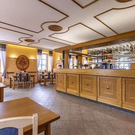 Hotel Zamecek Raspenava Luaran gambar