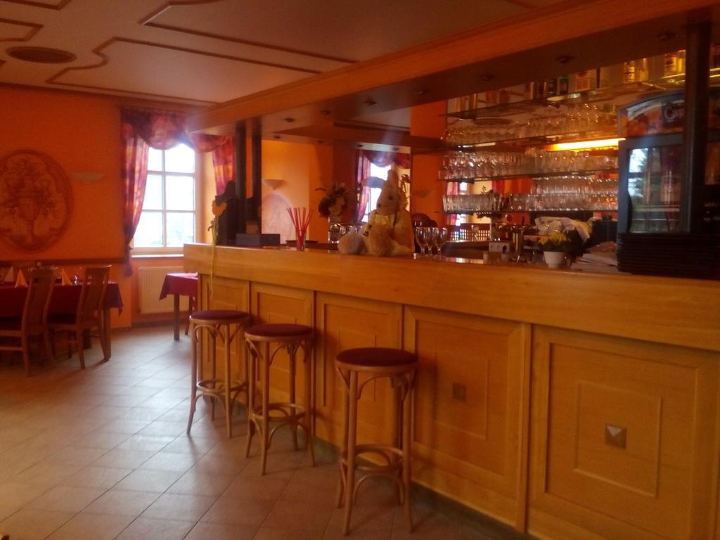 Hotel Zamecek Raspenava Luaran gambar